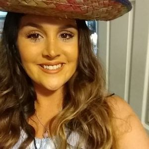 Meet your Posher, Kara